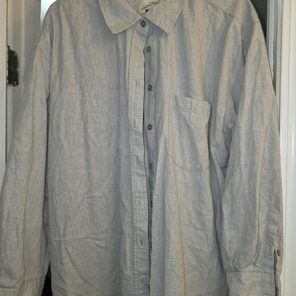 Universal Thread Light Gray Button-Down Shirt - image 2